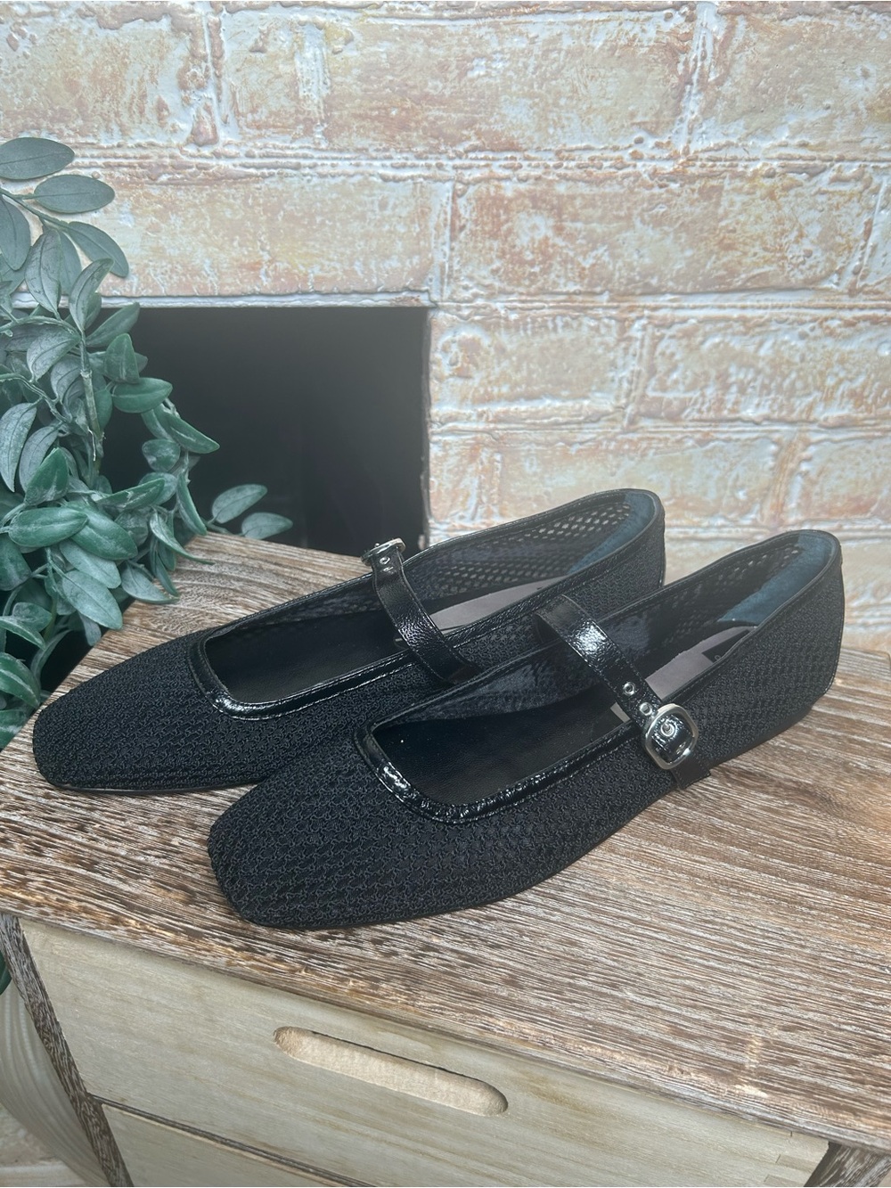 Dolce Vita Rodni Black Woven Mesh Mary Jane Ballet Flats size 8.5 - Picture 2 of 9